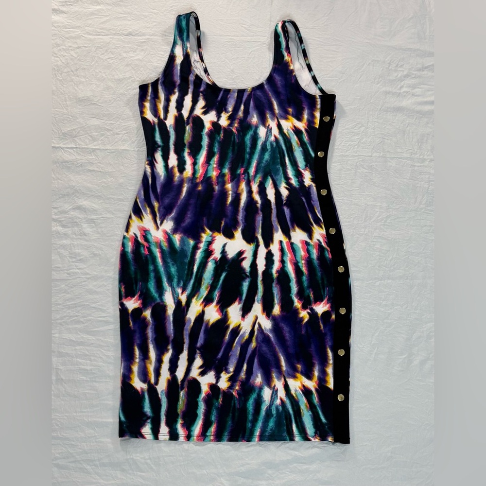 BOLD elements (CUT TO CURVE).Blue Green Bodycon Mini Dress.